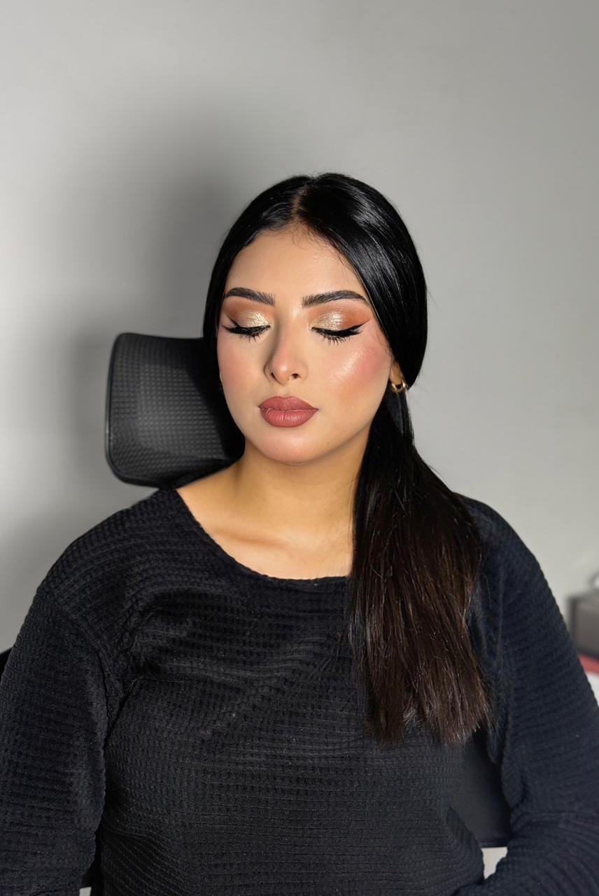 Maquillage de mariée qui tient toute la journée (HD)